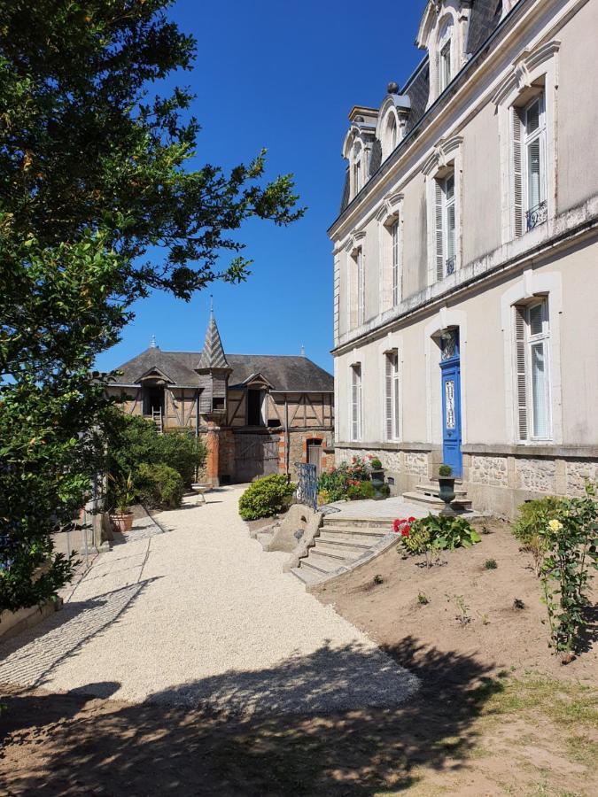 Les 5 Escales Bed & Breakfast Parthenay Dış mekan fotoğraf