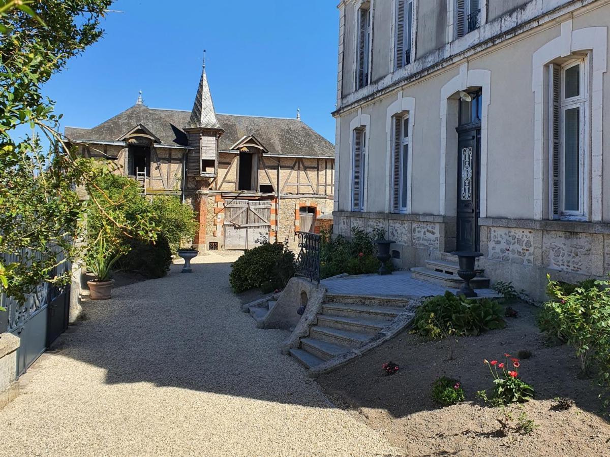 Les 5 Escales Bed & Breakfast Parthenay Dış mekan fotoğraf