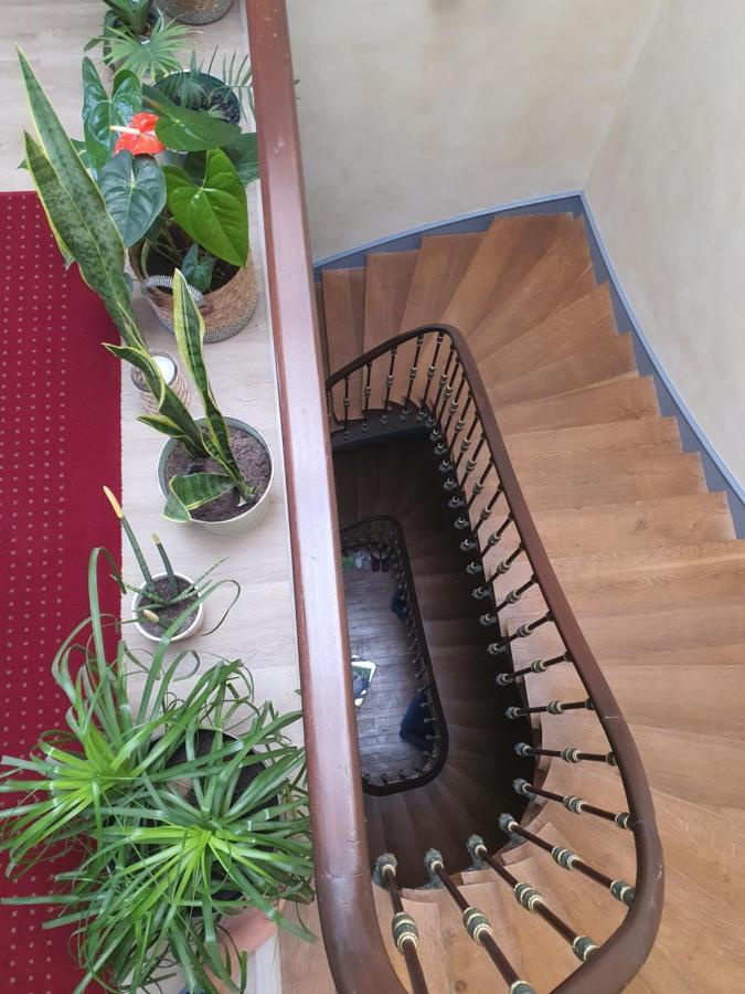 Les 5 Escales Bed & Breakfast Parthenay Dış mekan fotoğraf