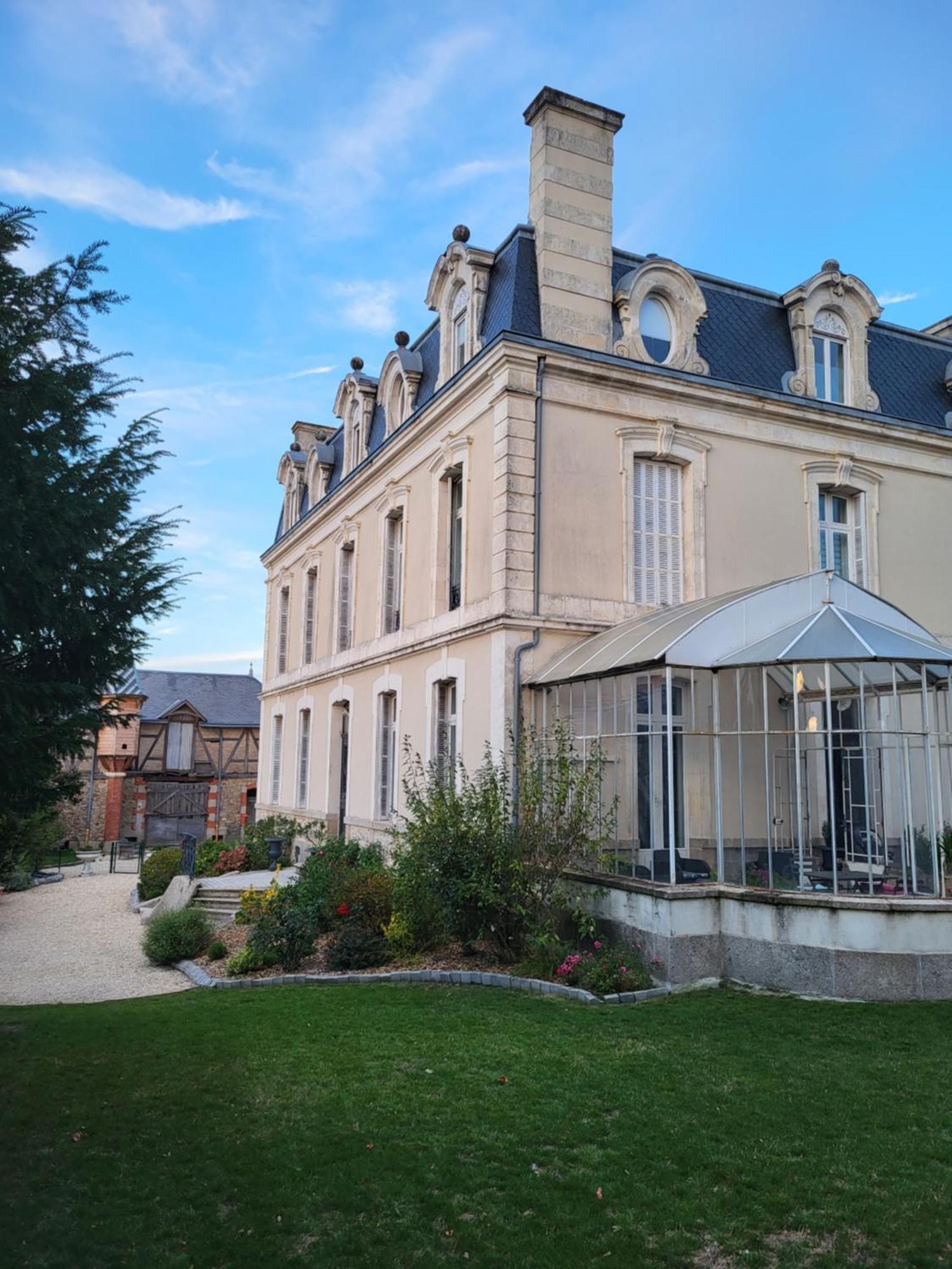 Les 5 Escales Bed & Breakfast Parthenay Dış mekan fotoğraf